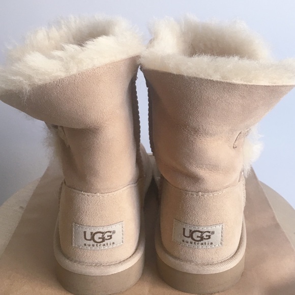 UGG Bailey Button Suede Sherpa Boots - Picture 6 of 16
